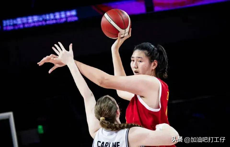 od体育app-包含联赛中女篮各队实力严重失衡，制约了球员的成长的词条